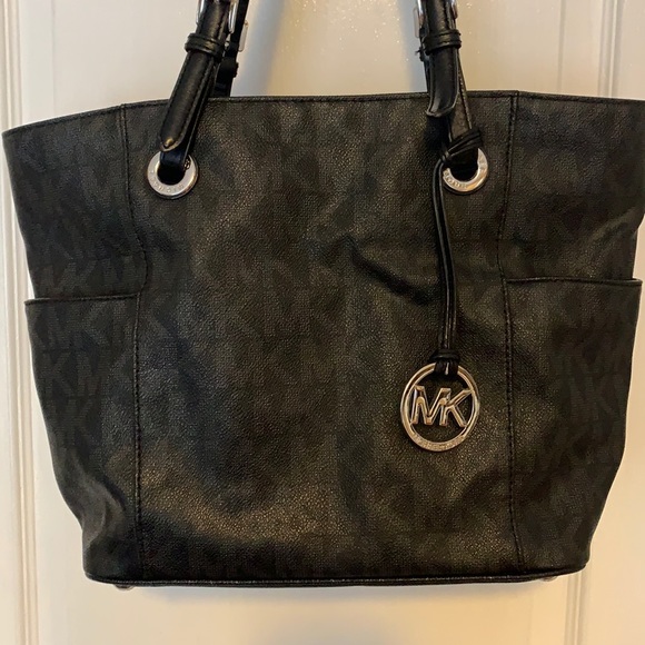 Michael Kors Authentic, Black Tote